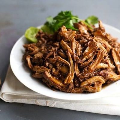 Honey Glazed Crockpot Chicken Adobo - simple pantry ingredients, hardly any hands-on time, 200 calories. | https://be-fit.today
