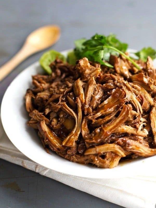 Honey Glazed Crockpot Chicken Adobo - simple pantry ingredients, hardly any hands-on time, 200 calories. | https://be-fit.today