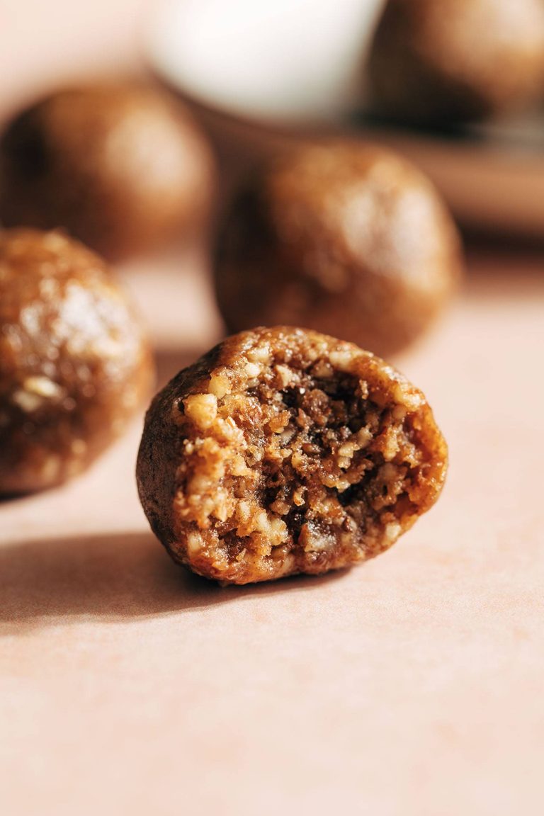 Pecan pie energy bite.